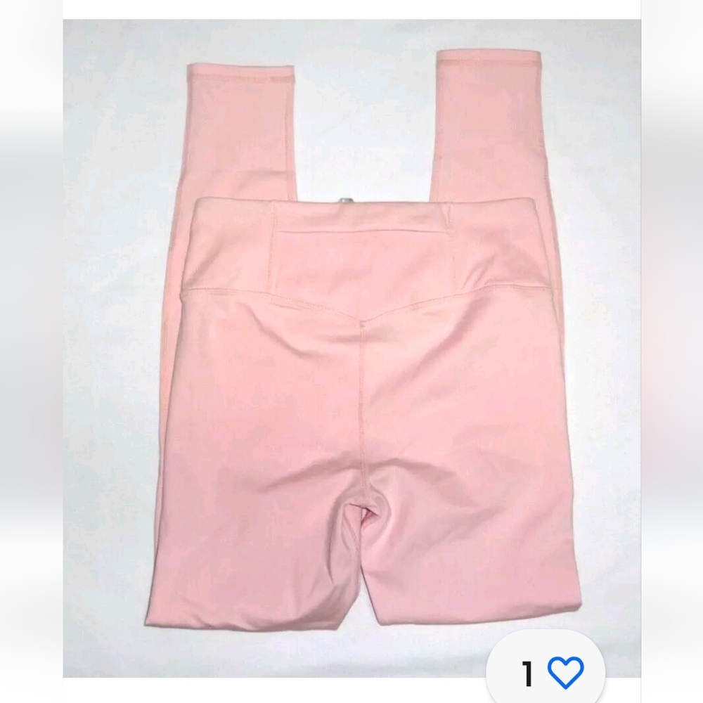 NWT Fabletics Run Anywhere High Waisted Legging Soft Shell Pink  2XL 18/20 - Picture 5 of 16